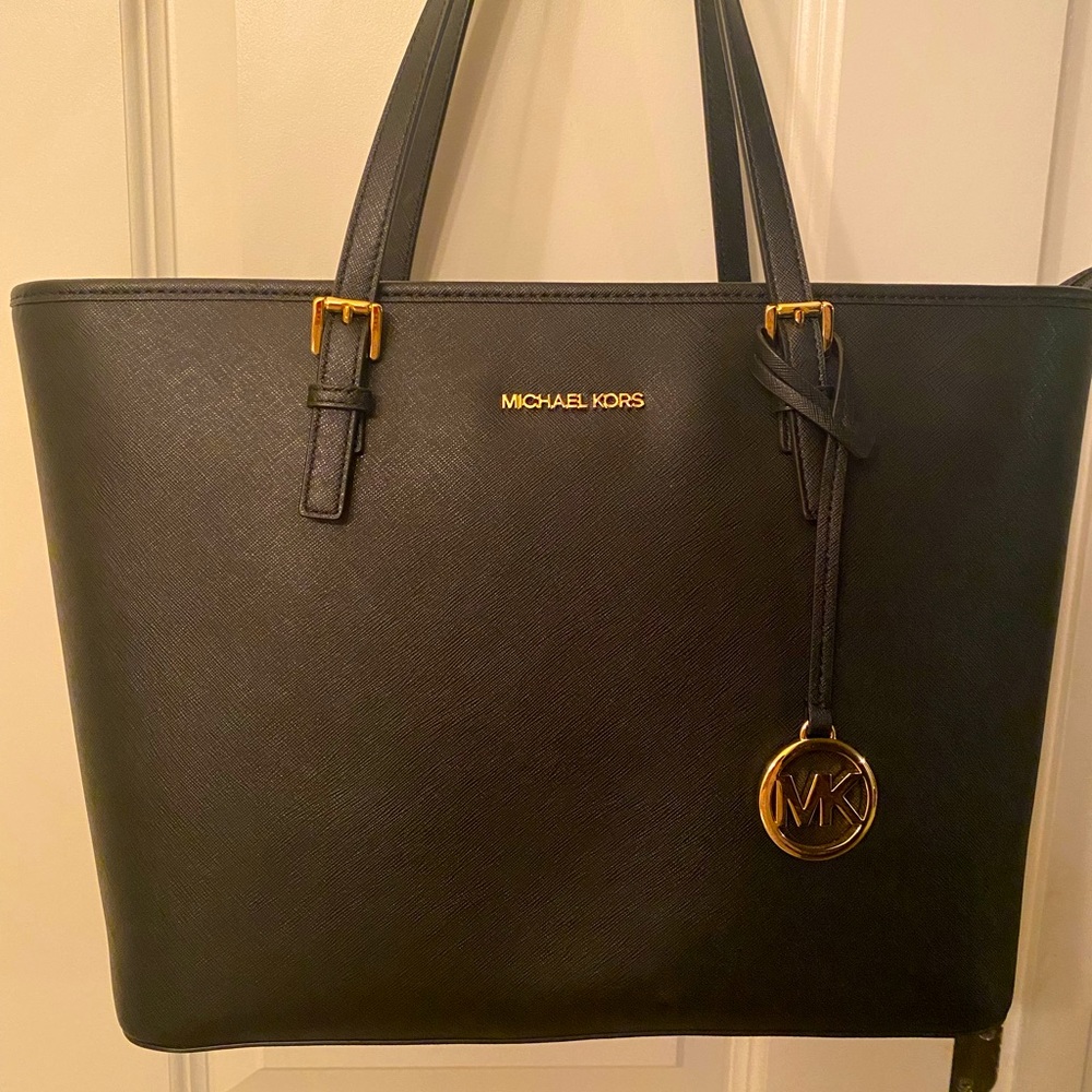 Michael Kors Jet Set Médium Tote